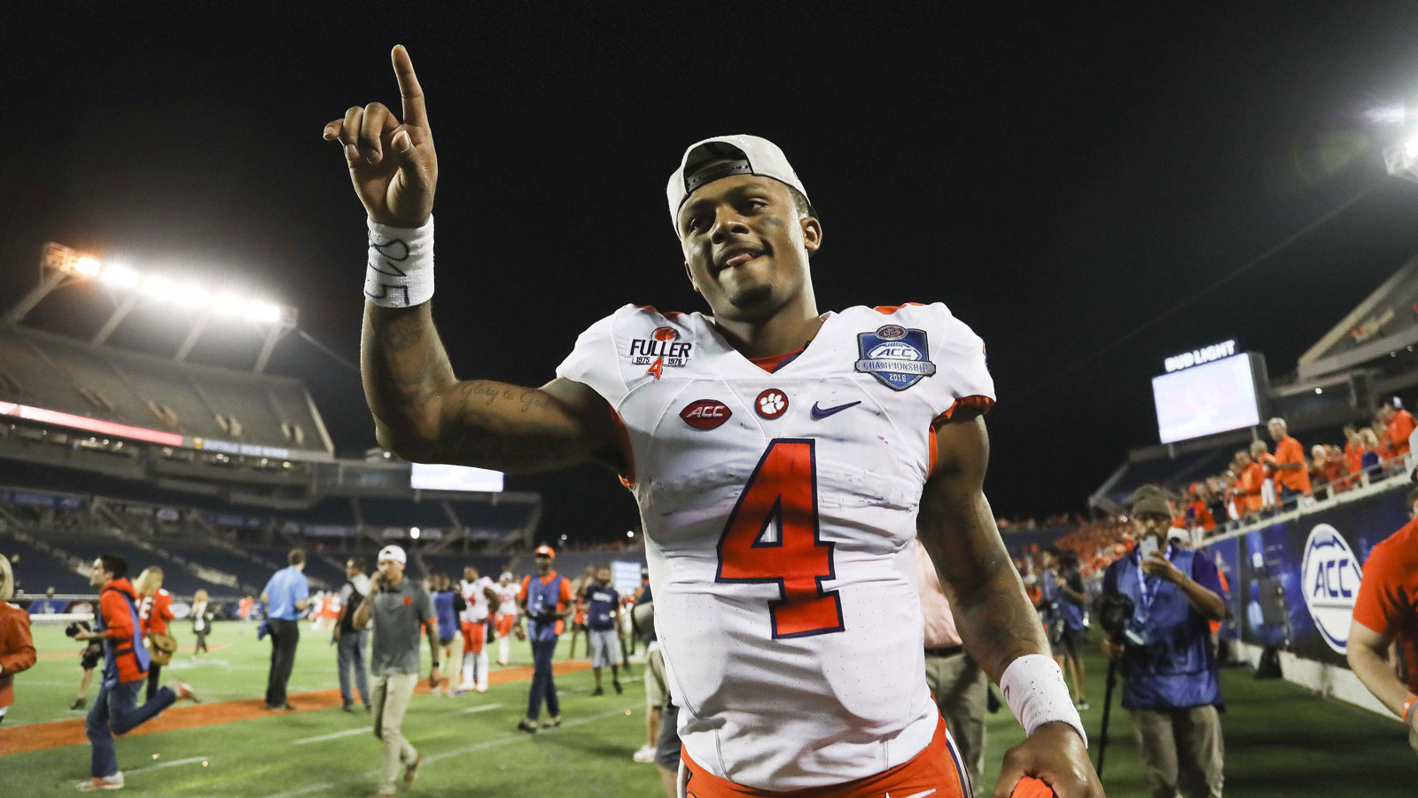 123016-fso-cfb-deshaun-watson