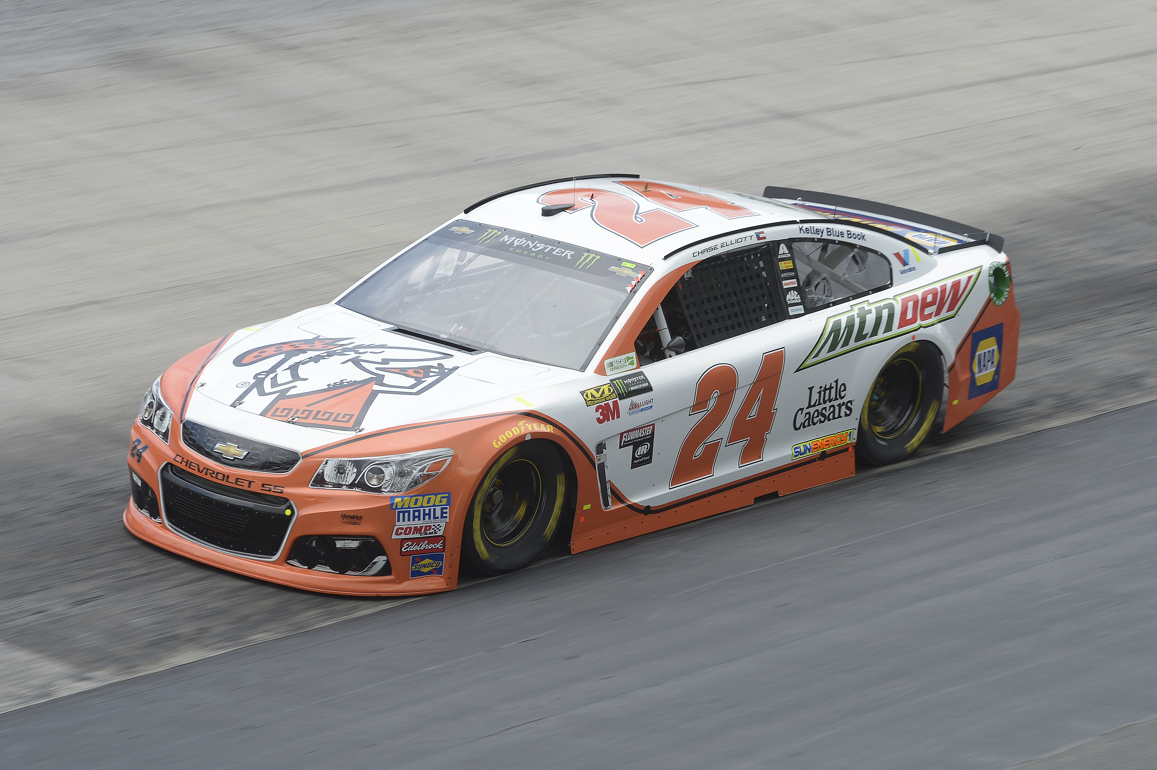 Monster Energy NASCAR Cup Series Food City 500 Bristol Motor Speedway, Bristol, TN USA Friday 21 April 2017 Chase Elliott World Copyright: John K Harrelson LAT Images ref: Digital Image 17BRI1jh_00595