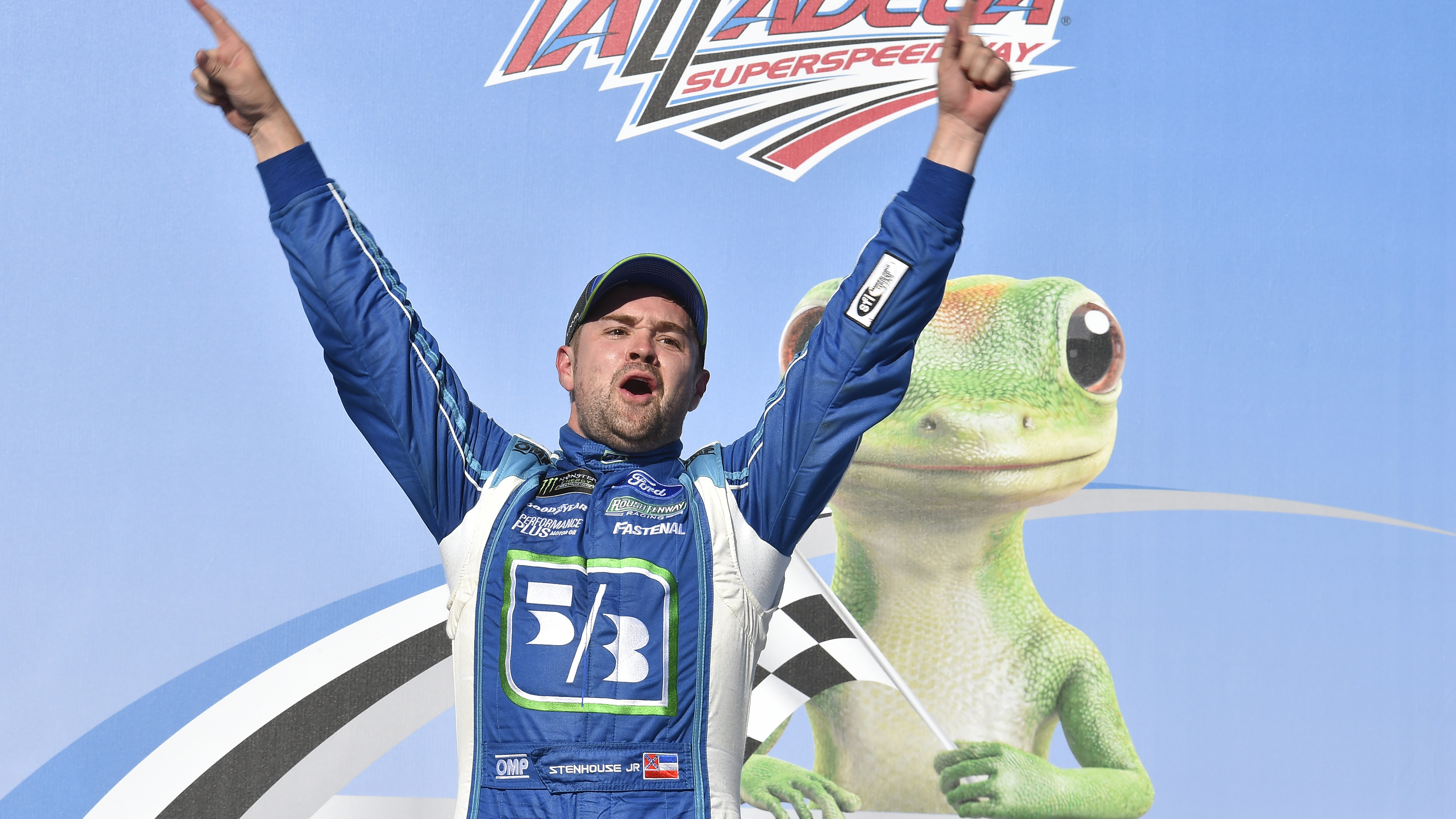 Monster Energy NASCAR Cup SeriesGEICO 500Talladega Superspeedway, Talladega, AL USASunday 7 May 2017Ricky Stenhouse Jr, Roush Fenway Racing, Fifth Third Bank Ford Fusion, celebrates in victory lane.World Copyright: Rusty JarrettLAT Imagesref: Digital Image 17TAL1jh_05072