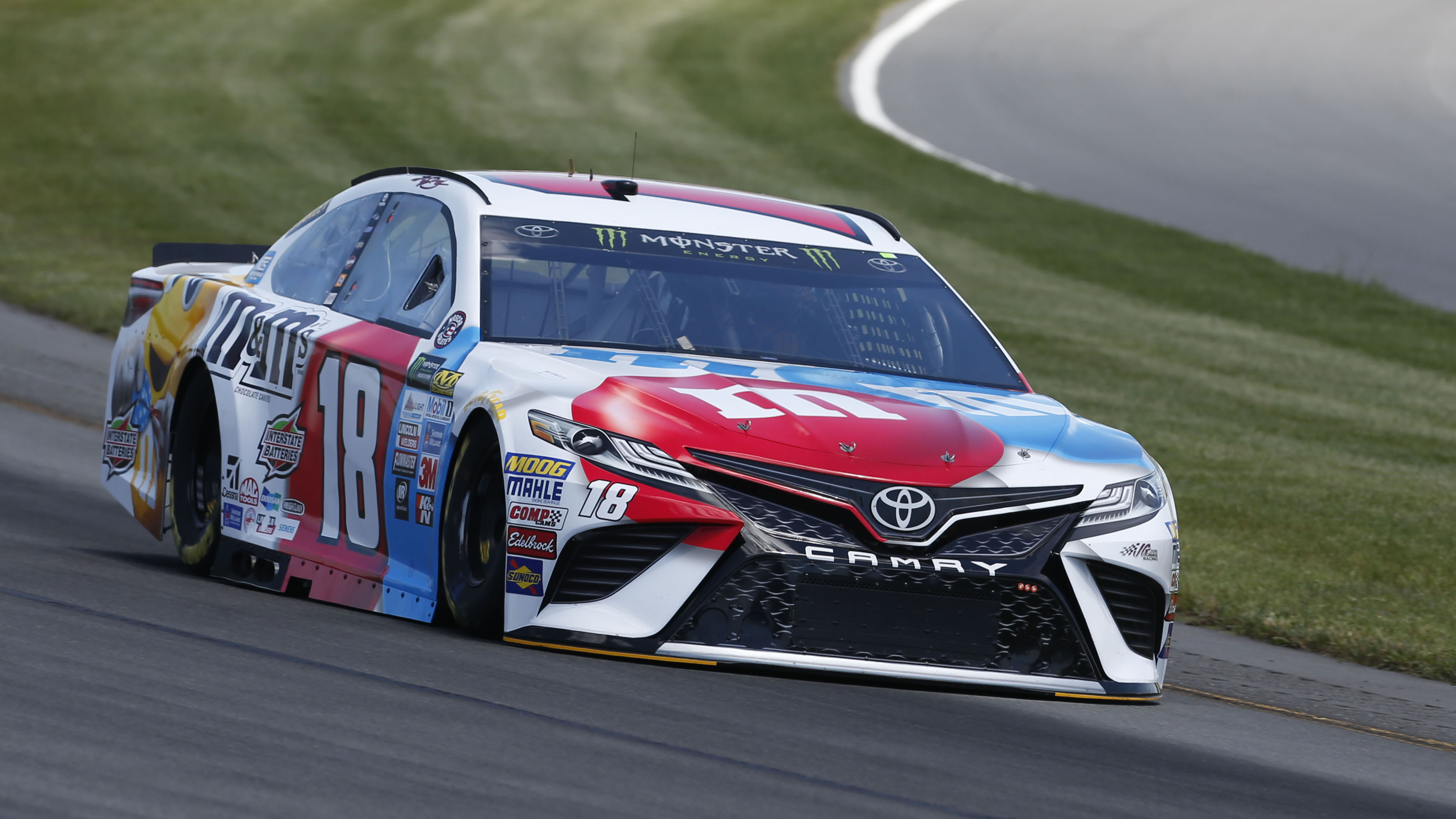 Monster Energy NASCAR Cup SeriesAXALTA presents the Pocono 400Pocono Raceway, Long Pond, PA USAFriday 9 June 2017Kyle Busch, Joe Gibbs Racing, M&M's Red, White & Blue Toyota CamryWorld Copyright: Matthew T. ThackerLAT Imagesref: Digital Image 17POC1mt1152