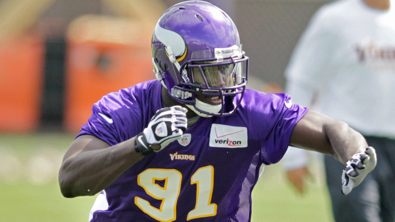 D'Aundre Reed, DE, seventh round, 215th overall