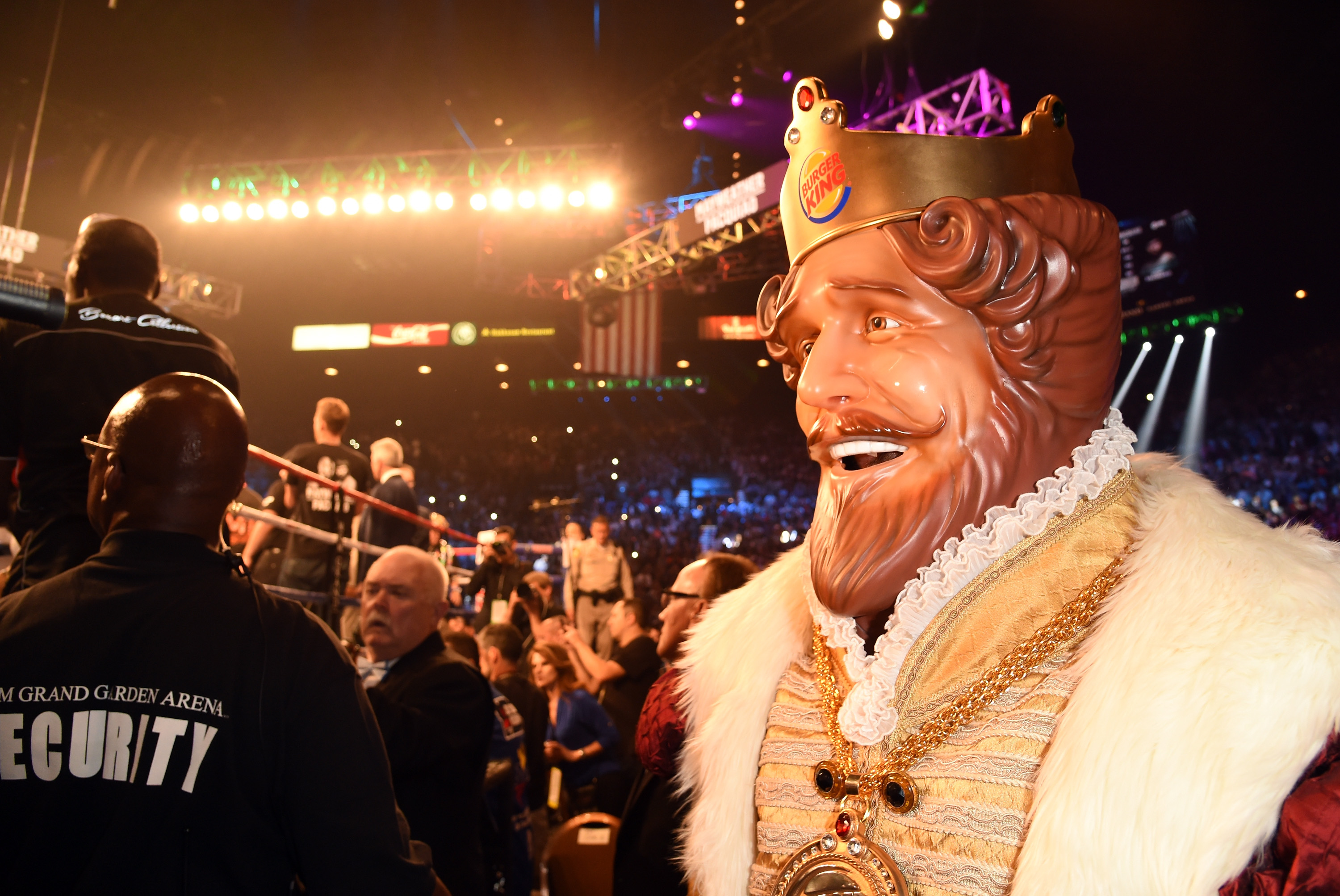 Report Burger King Paid Big Money For Mascot To Accompany Mayweather 